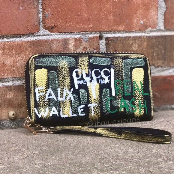 Custom Hand painted Handbag AND Matching Wallet - Picture 5 of 7